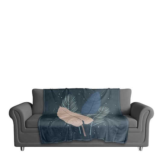 Simple Blue Feathers 50" x 60" Coral Fleece Blanket
